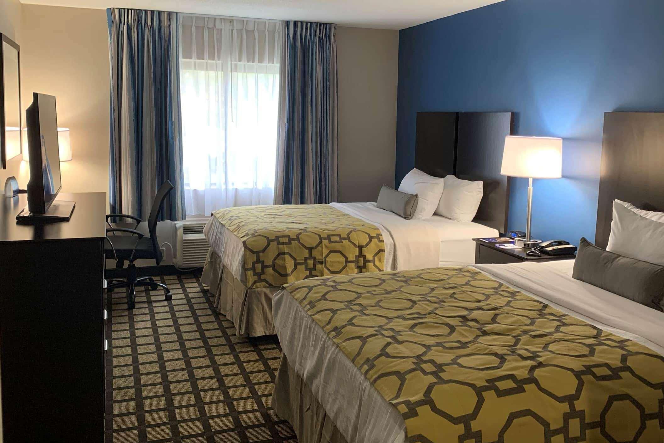 Baymont By Wyndham Latham Albany Airport Hotel Ngoại thất bức ảnh